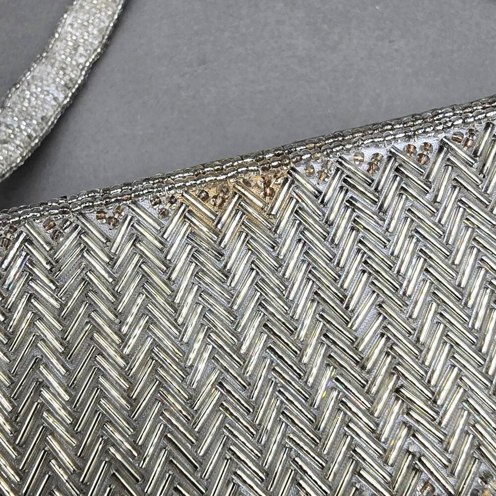 VTG Silver Beaded Herringbone Evening Bag Top Handle 50s La Regale READ - Picture 2 of 15